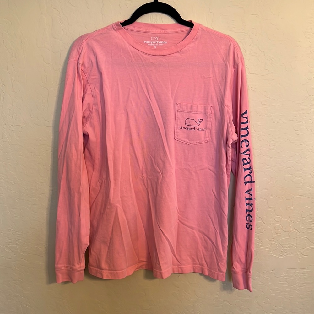 Vineyard Vines pink long sleeved tee